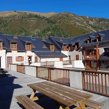 La D'aure, Linge En Option Vignec